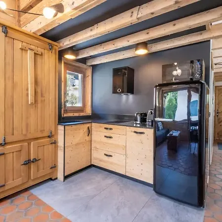 Apartment Racar Pour 4 Personnes, Centre Et Vue Sur La Montagne Chamonix