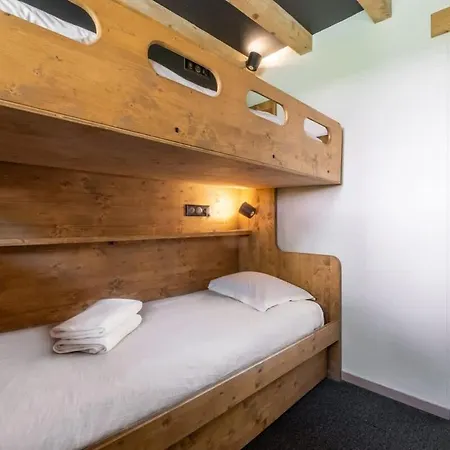 Racar Pour 4 Personnes, Centre Et Vue Sur La Montagne * Chamonix Mont Blanc
