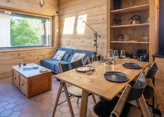 Racar Pour 4 Personnes, Centre Et Vue Sur La Montagne Lejlighed *