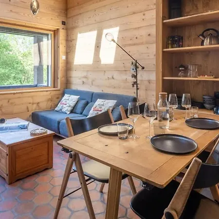 Racar Pour 4 Personnes, Centre Et Vue Sur La Montagne Apartamento *